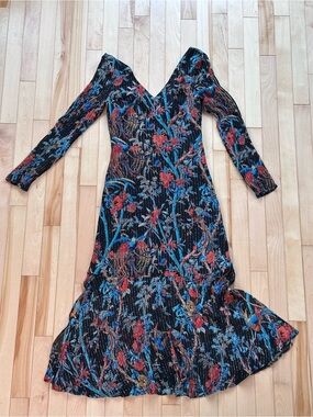 Club Monaco 98% Silk Floral Metallic Maxi Dress